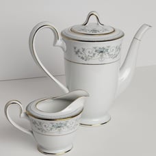 Noritake Teapot and Creamer Set
