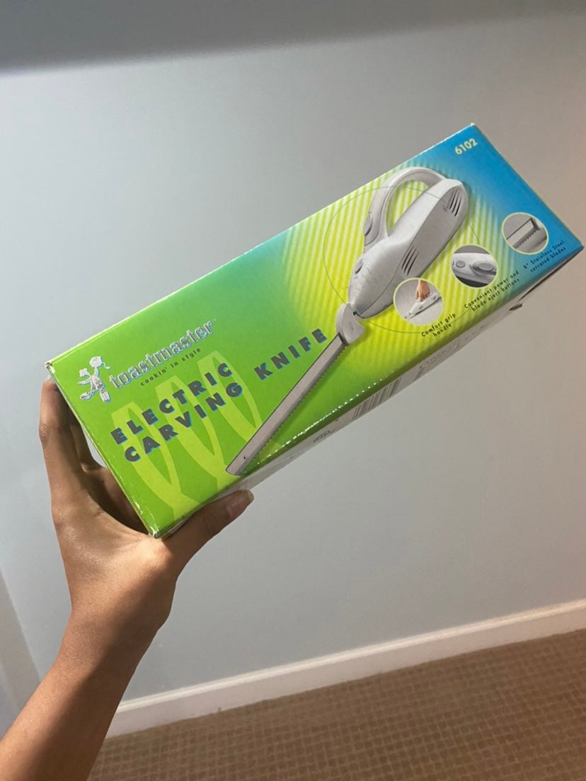 Electric Carving Knife