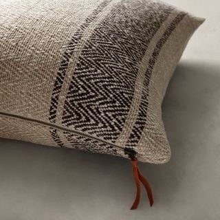 NWT BANANA REPUBLIC Rustic Stripe Pillow Cover