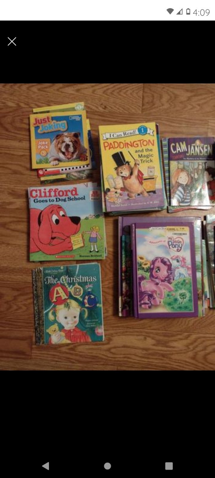 20 Classic Books and an Adorable Book End
