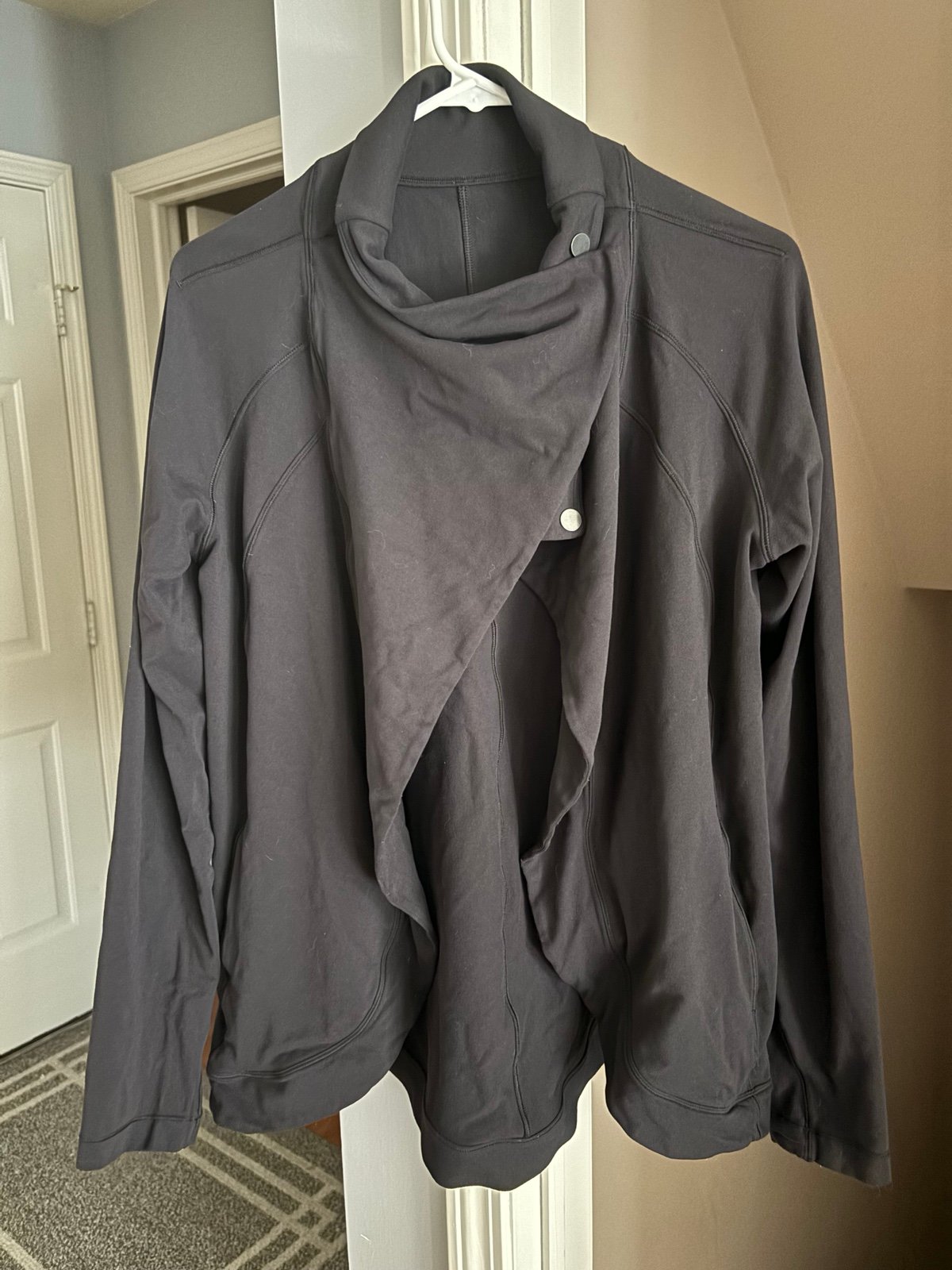 Lululemon Rulu Rally Wrap