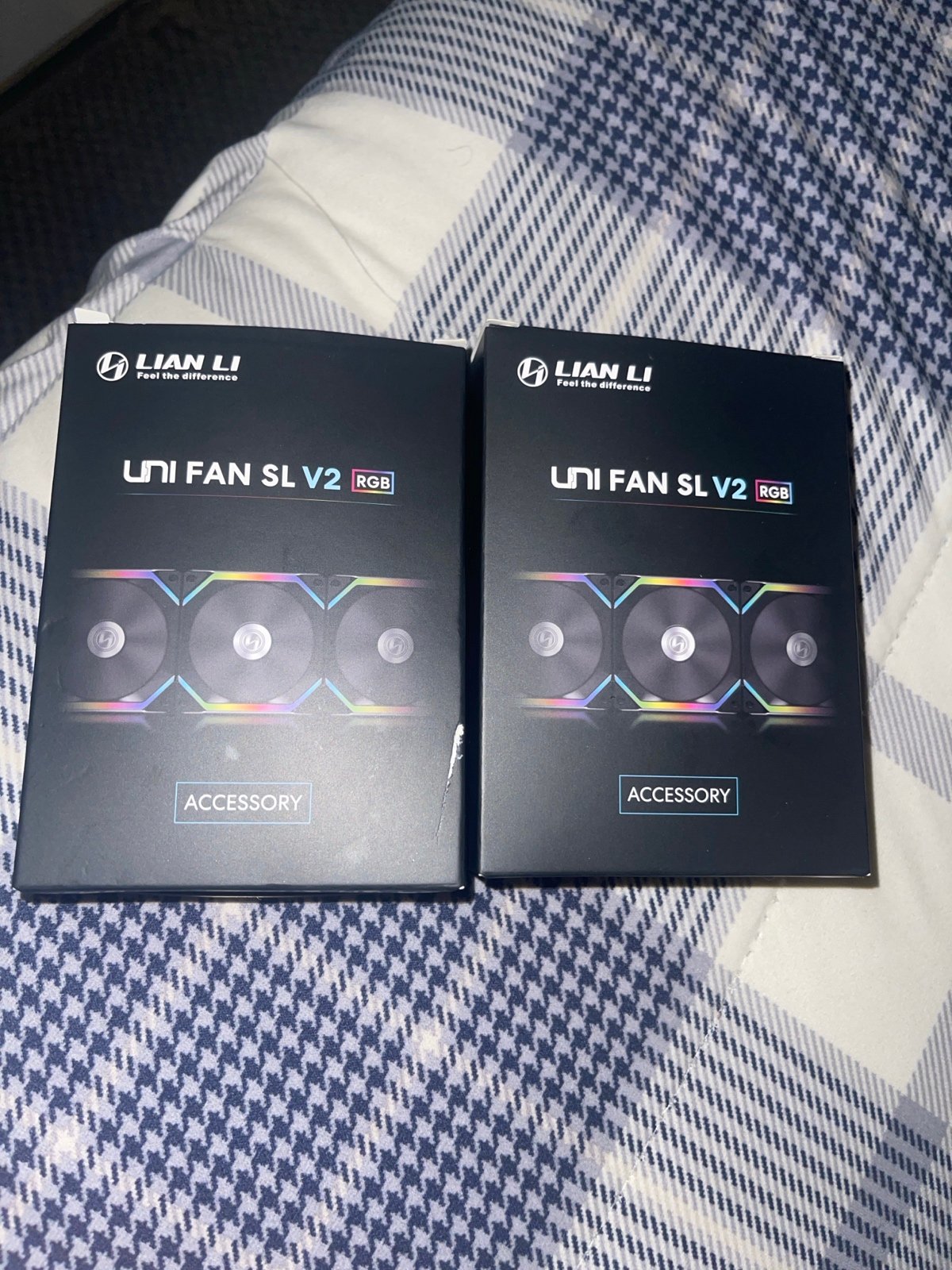 Uni Fan SL V2 (Controllers)