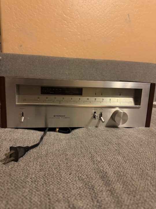 Vintage 1980's Pioneer TX-6800 ~ AM/FM Stereo Tuner (READ DESCRIPTION)