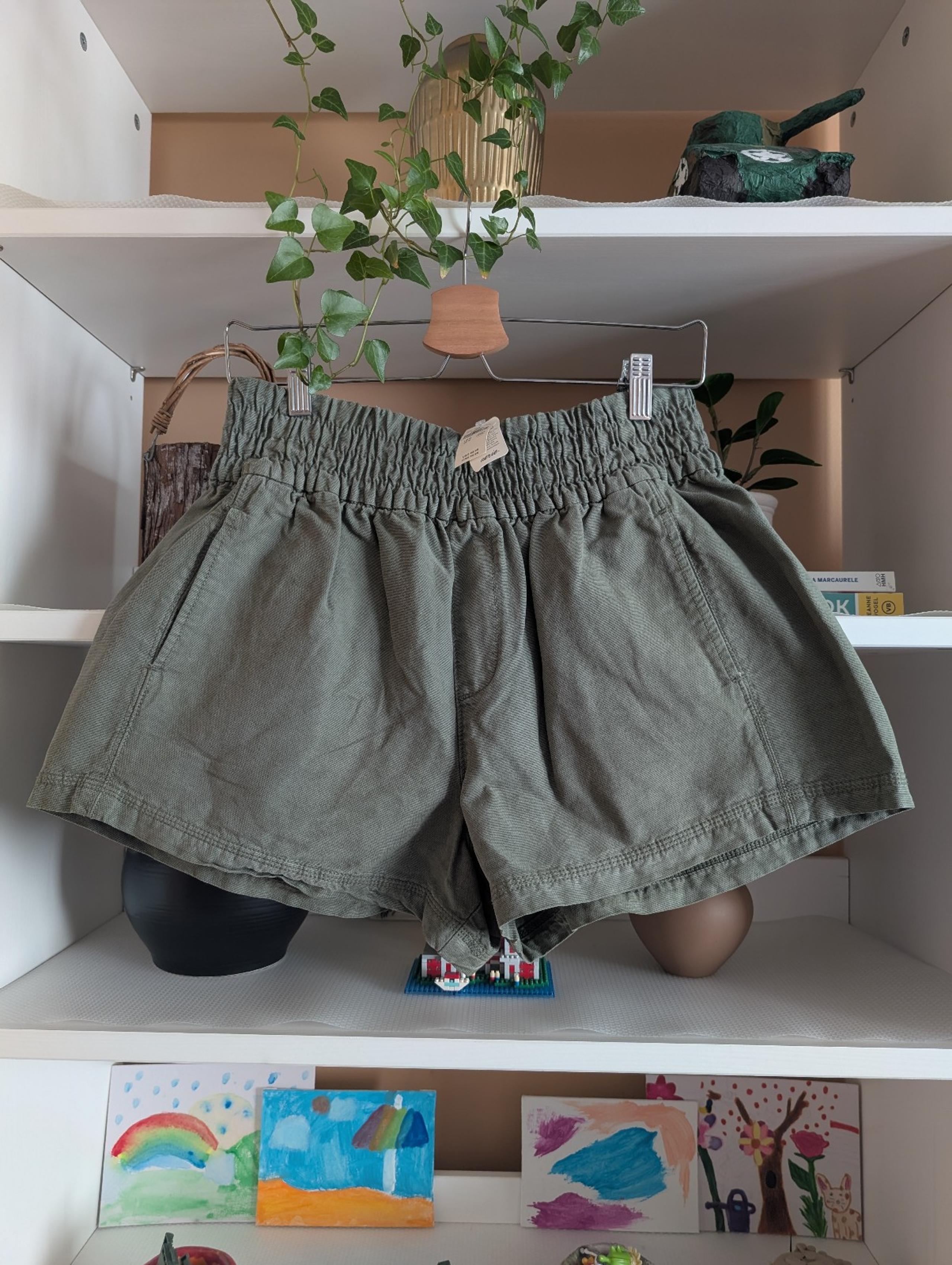 Aerie Babewatch High Waisted Pull On Short