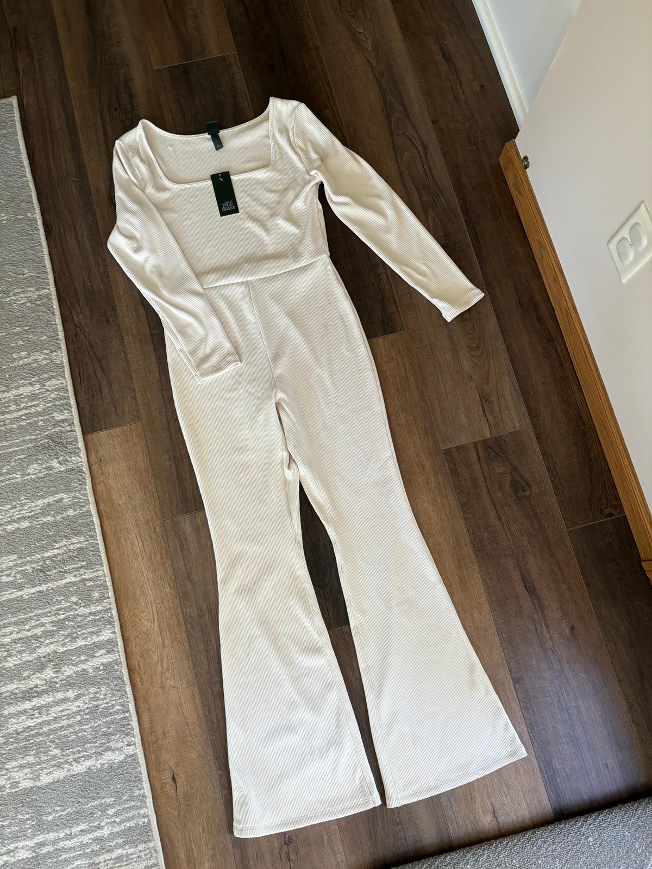 NWT ribbed jumpsuit