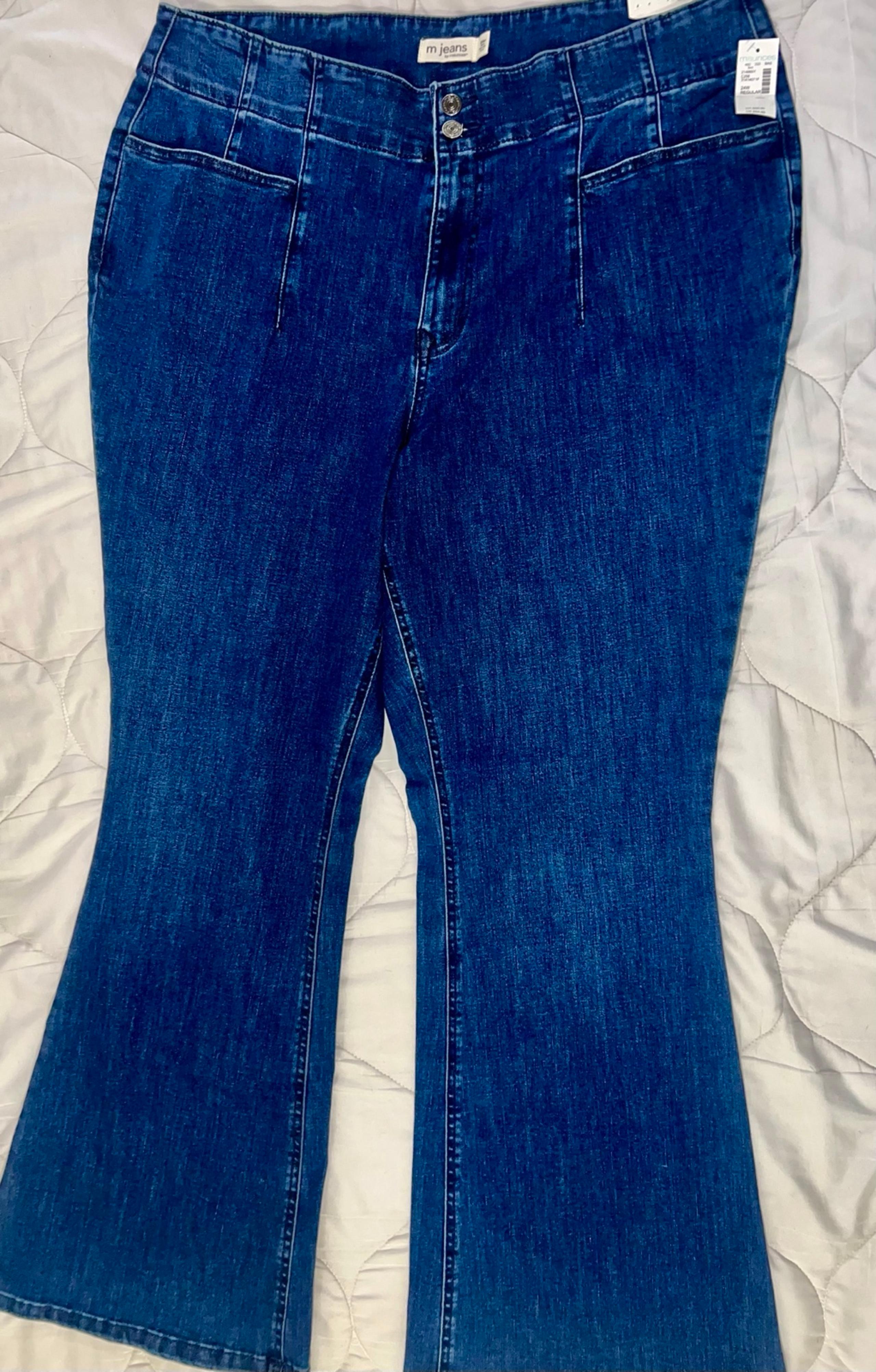 Maurices high rise curvy flare jean size 24w NWT