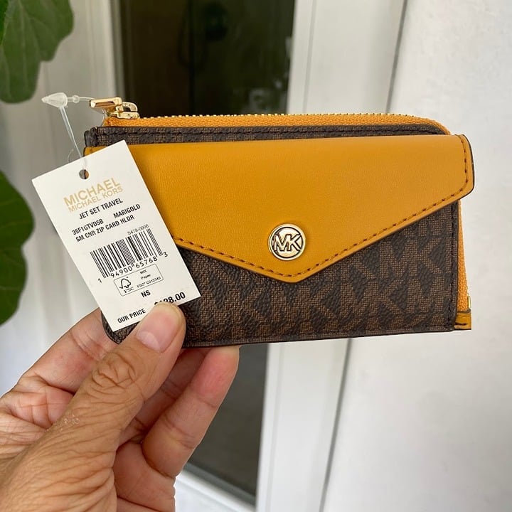 Limited ‼️ Michael Kors★Jet Set Travel Card Holder