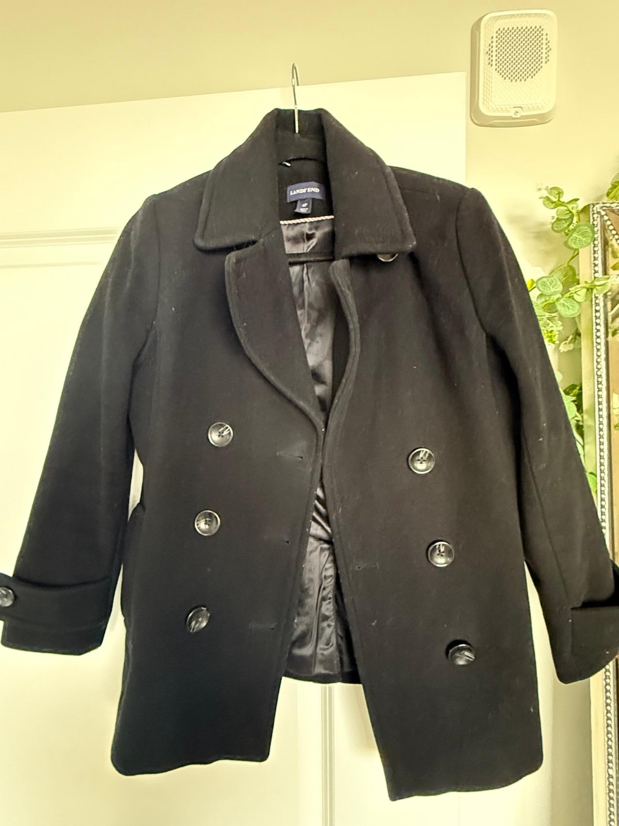 Lands End  black short Pea coat  4 petite