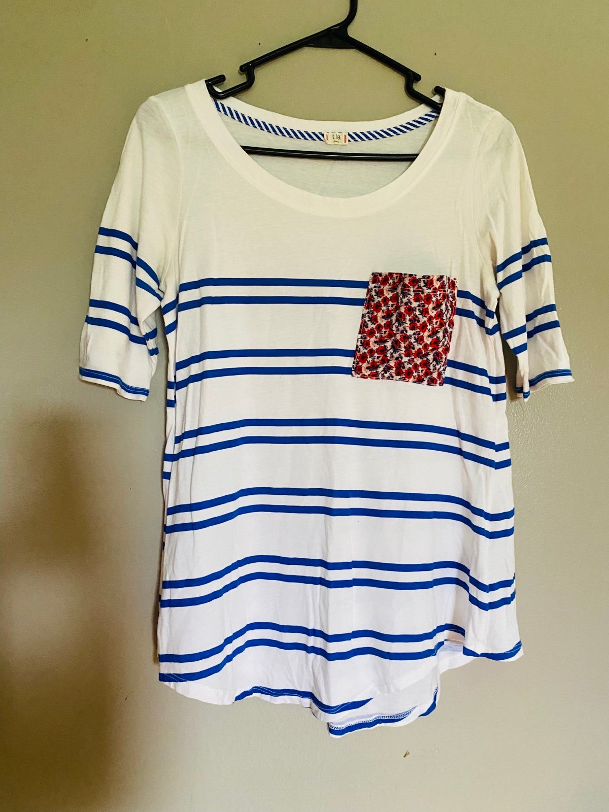 T.La Anthropologie striped top