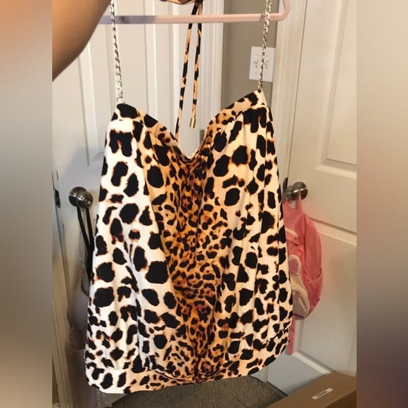 Vince Camuto NWT Lepord Print Tankini Top with Gold Chain Halter Detail Sz M