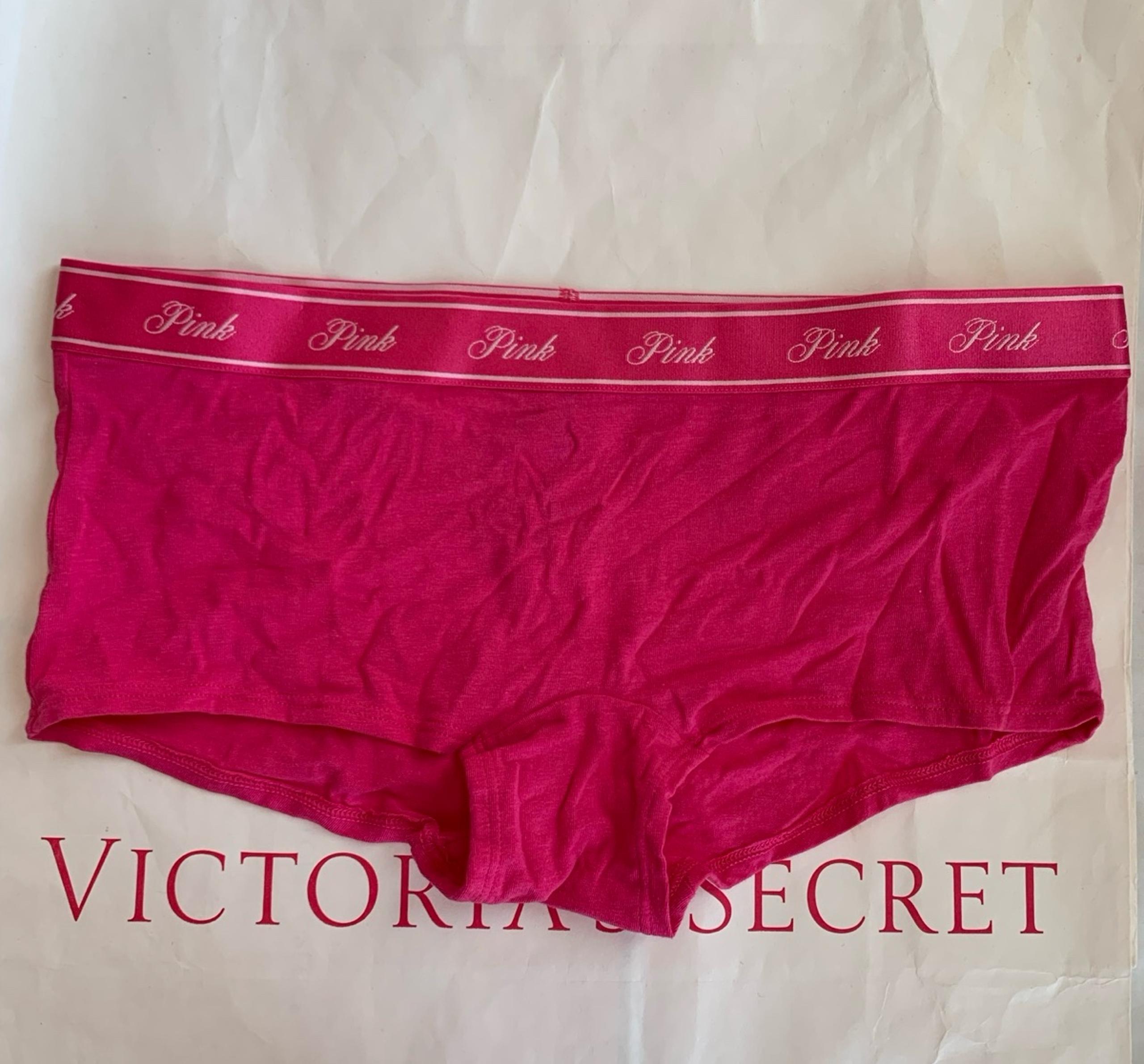 NWT Victoria’s Secret PINK Panty Size Medium