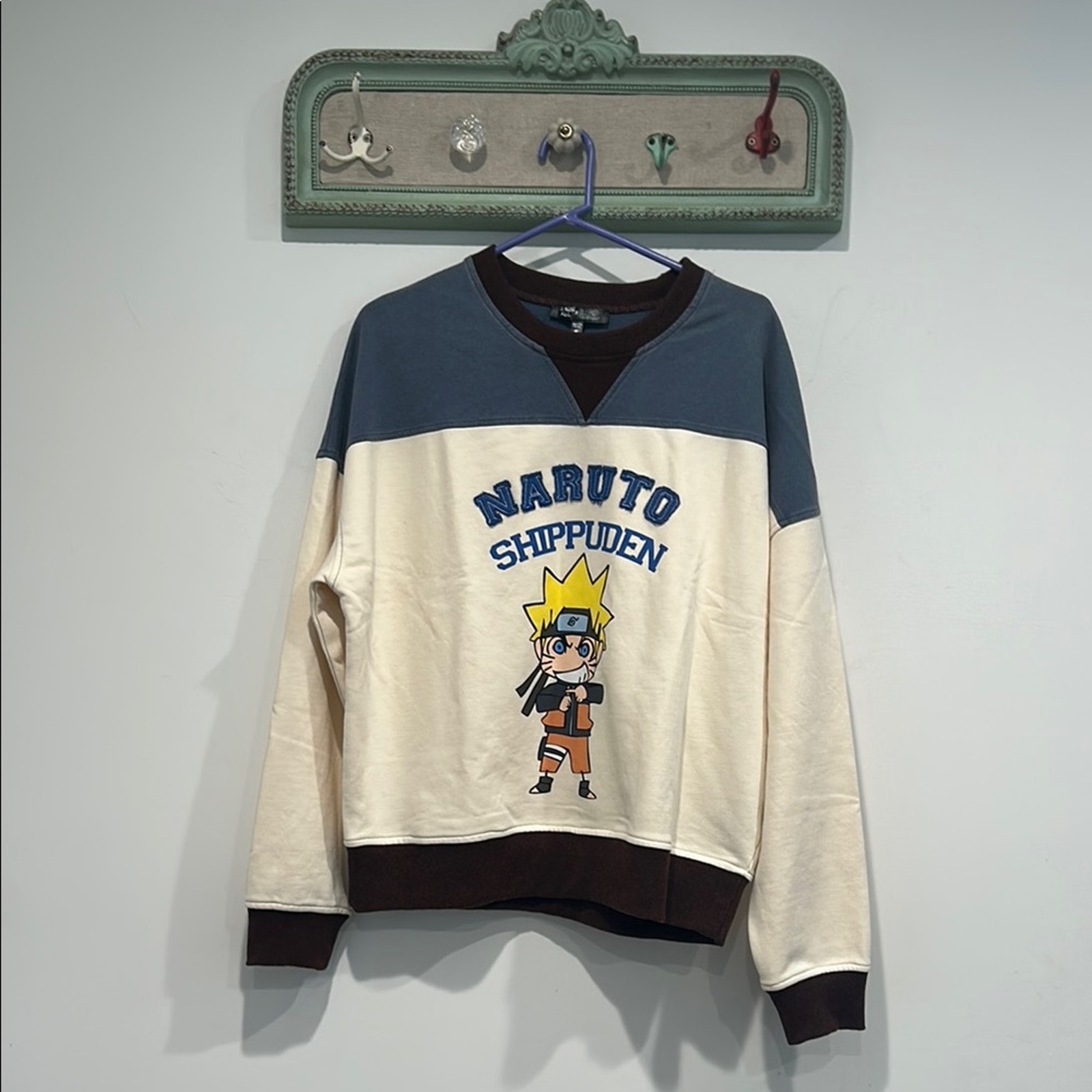 Naruto Shippuden Women's Oversized Blue and Cream Sweater size small