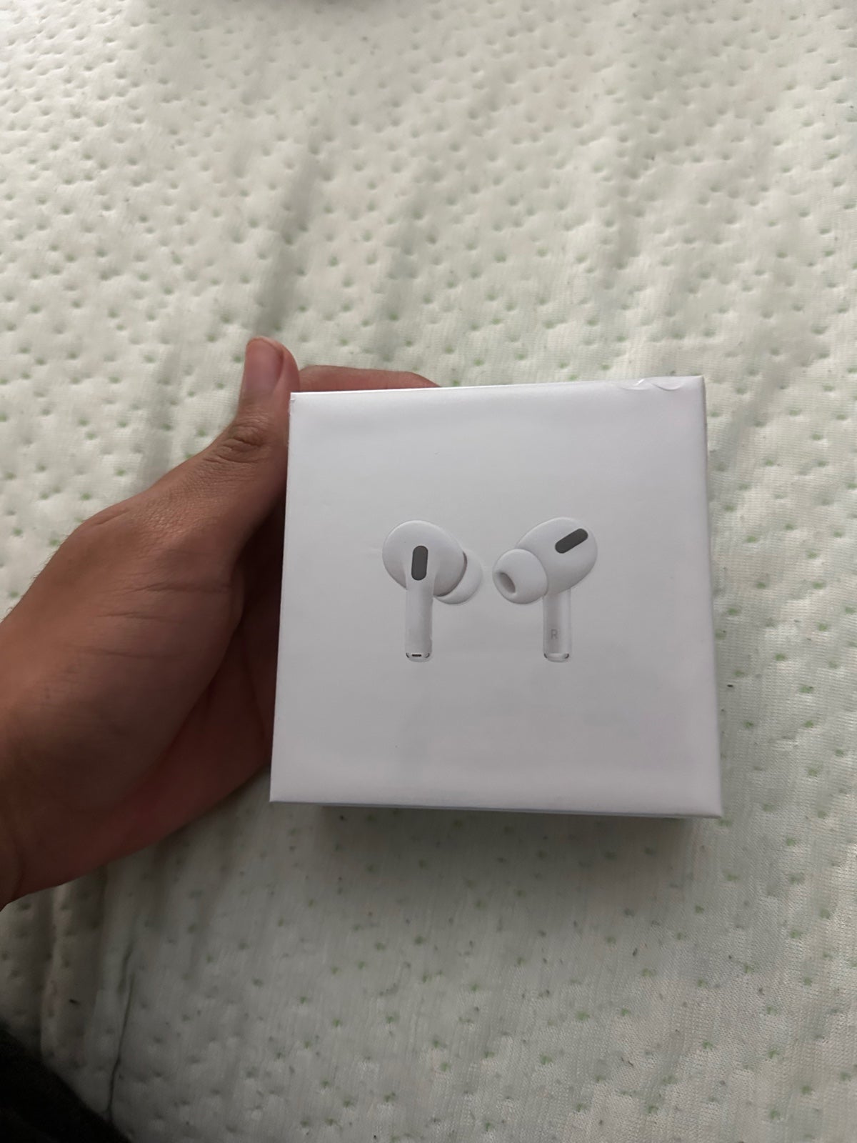 Apple AirPods 2nd Generation