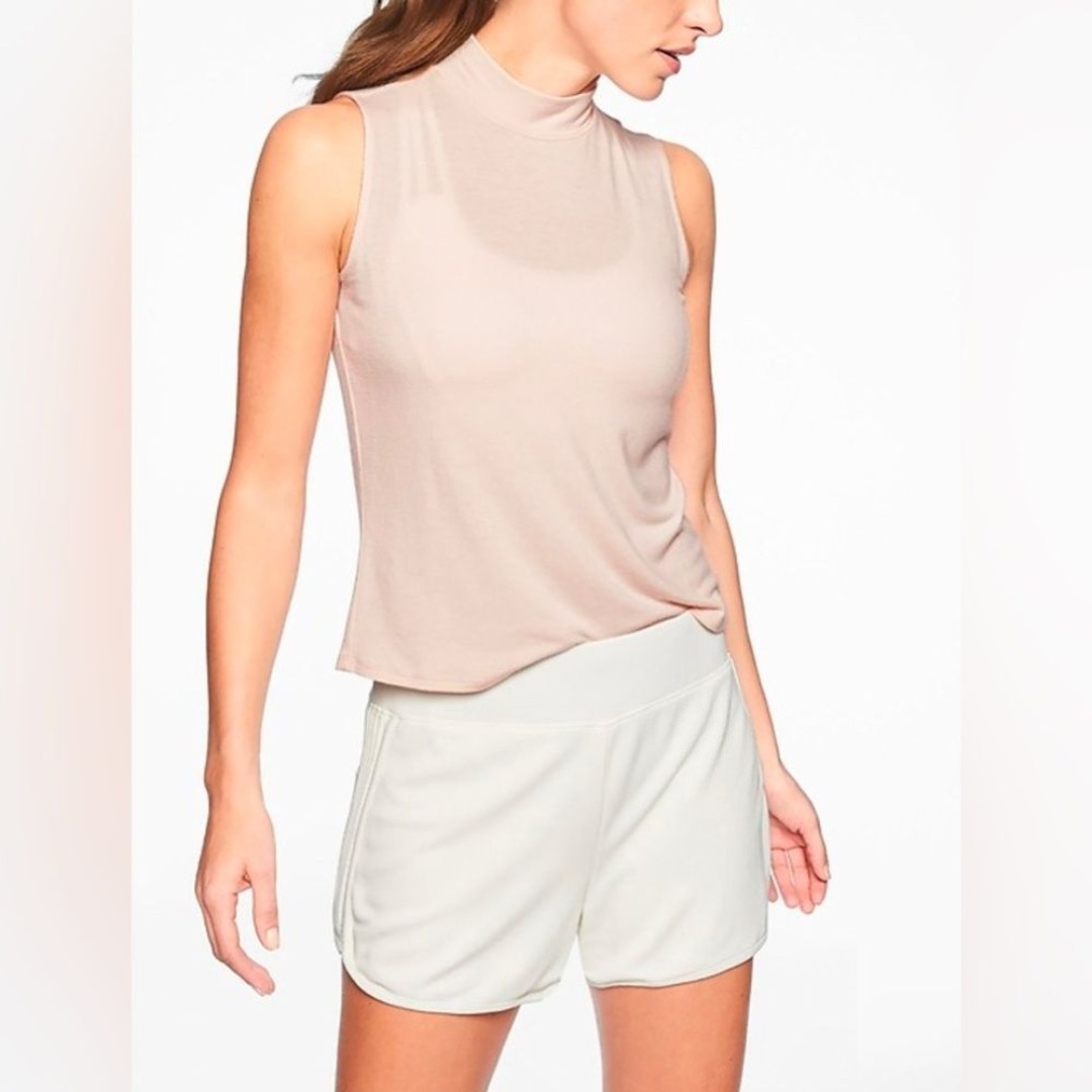 NWT Athleta Threadlight Turtleneck Tank in Ballerina Gown size large