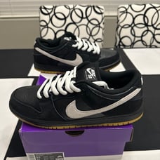 Brand New Nike Dunk Low Pro SB Black White Gum Men’s Size 9.5