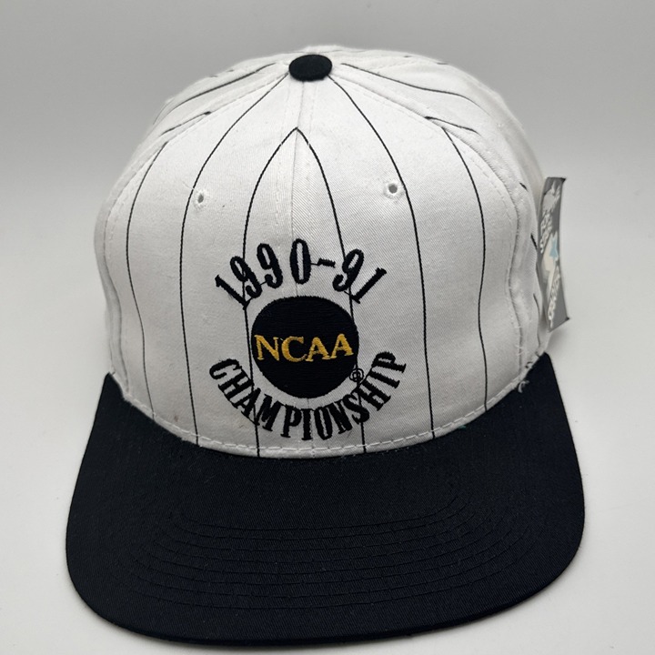 Vintage 1990s Starter NCAA College Basketball Snapback Hat Retro Baseball Cap 63