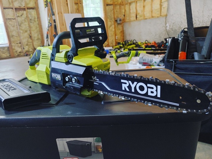 Ryobi RY405010 14 40V HP BRUSHLESS Cordless Chainsaw (TOOL ONLY)