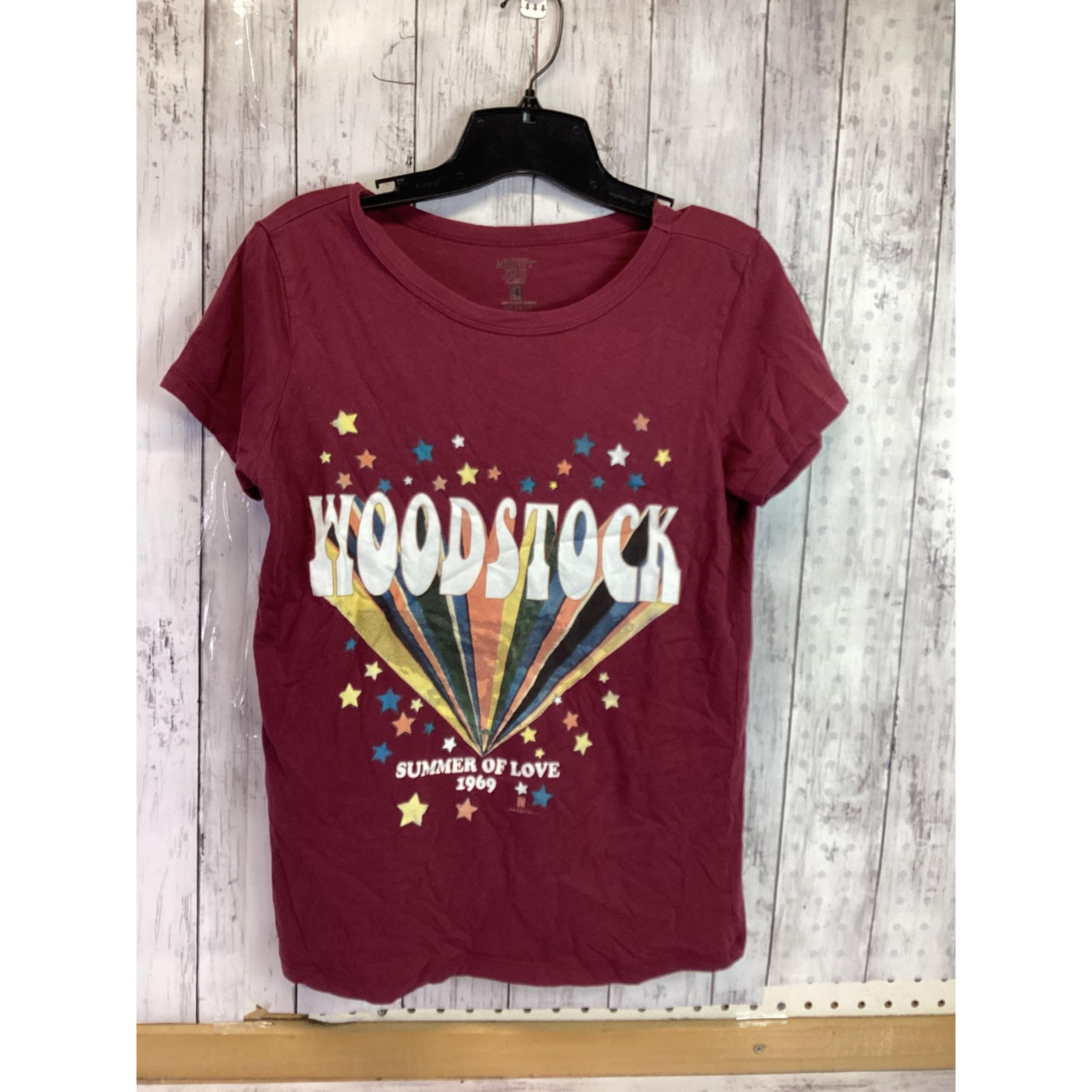 Red Carpet Noir Mighty Fine Woodstock 1969 New Womens Small Tshirt