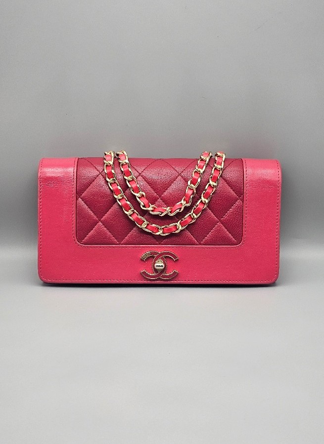 CHANEL Authentic Trendy CC Wallet/Clutch