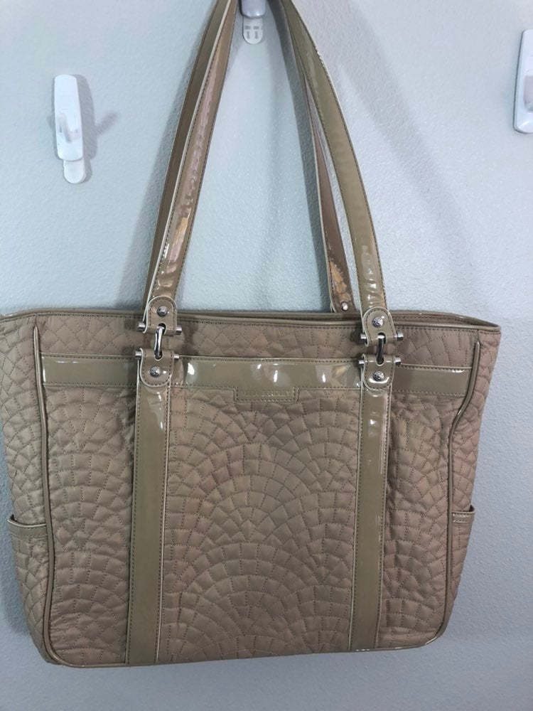 Vera Bradley quilted tote