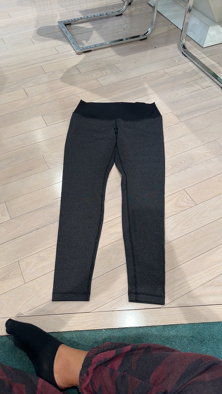 Lululemon Striped Blackish Grey Leggings Size 12