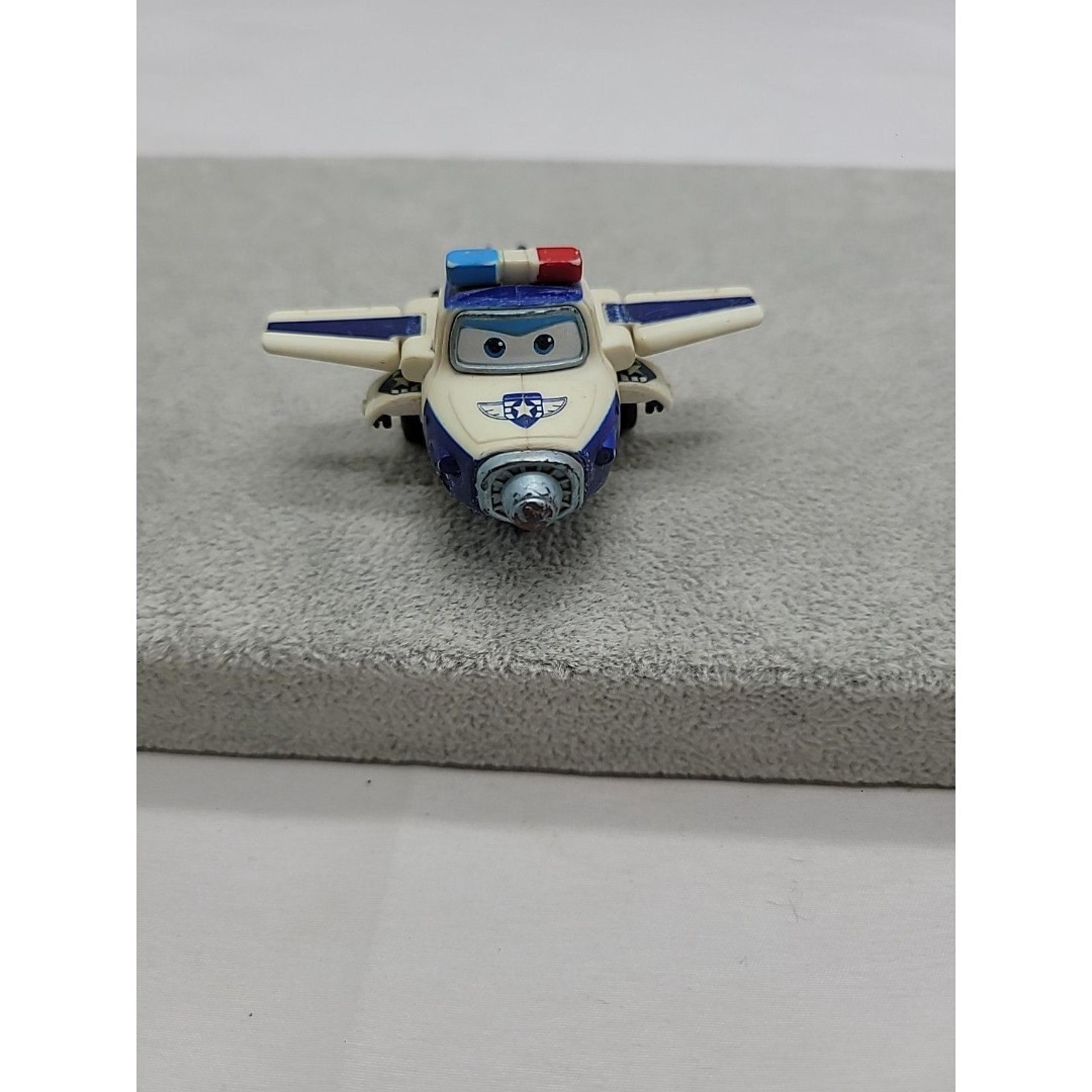 Super Wings Transforming Robot Airplanes Action Figure Paul Police Characters