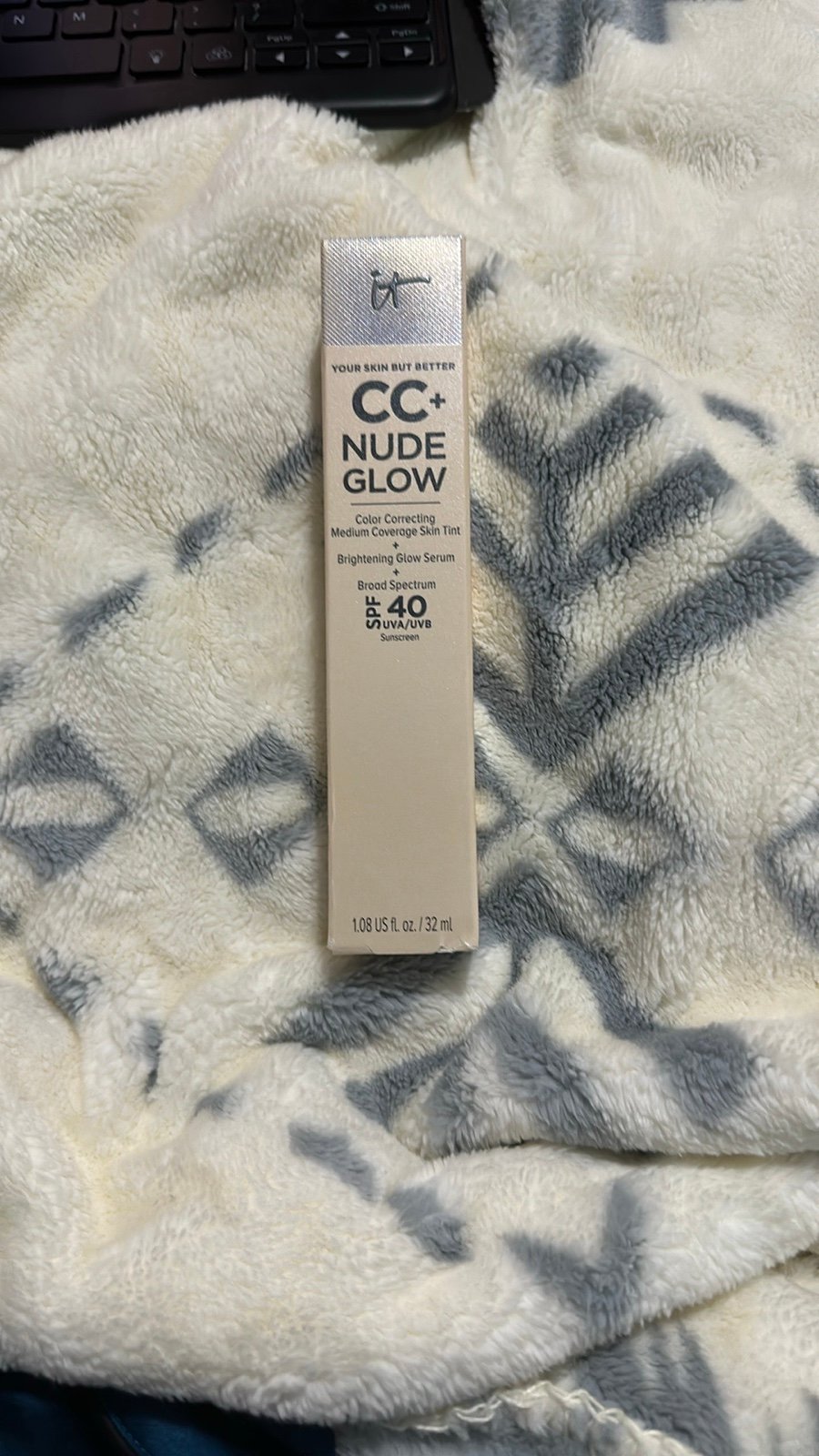 IT Cosmetics CC Nude Glow