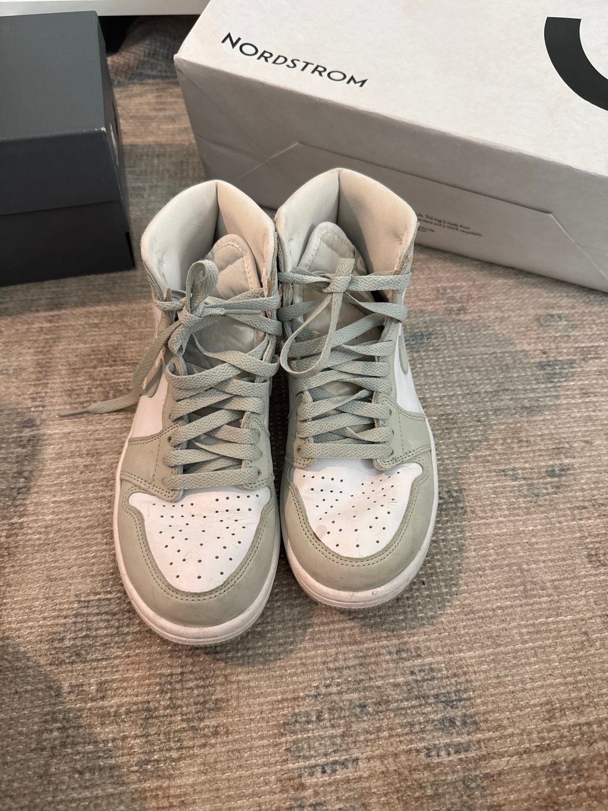 Woman’s air jordan’s 1 Retro High Ogs