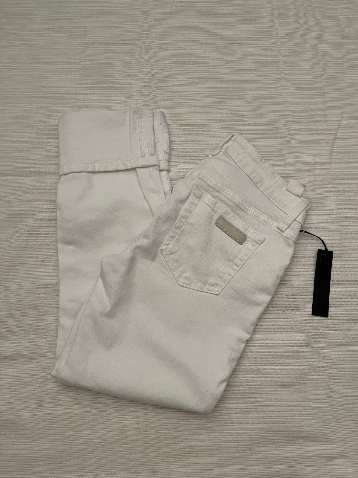 Joe’s White Cropped Jeans (SZ:26)