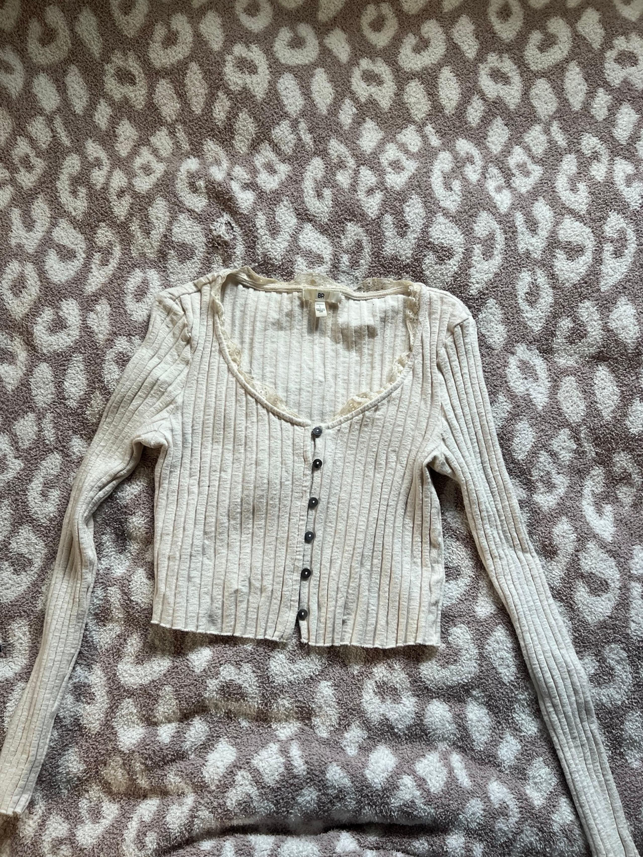 Cream Cropped Long Sleeve