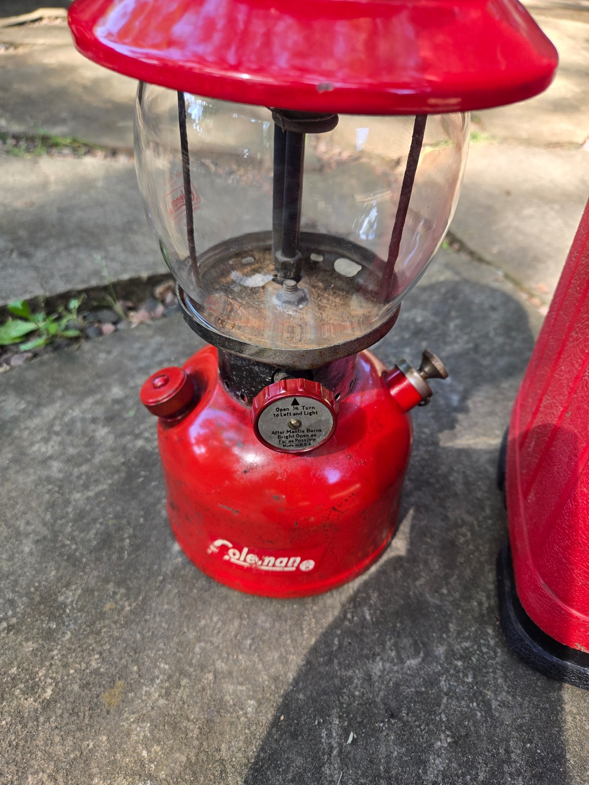 Vintage Coleman 200A Red Single Mantle Lantern with case