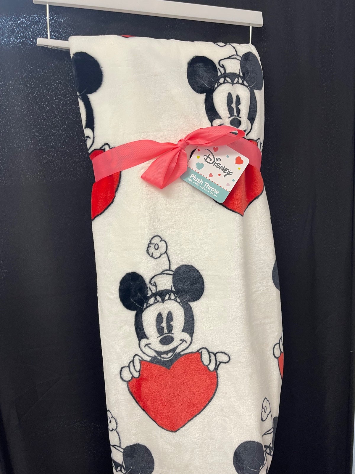 Disney Mickey & Minnie Valentine Heart Plush Throw Blanket