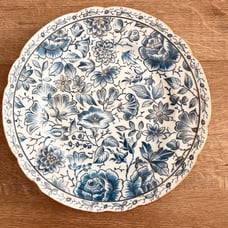 RARE Royal Vienna Beehive Hand Painted Blue Flowers Gold Trim Salad Plate 8.5”