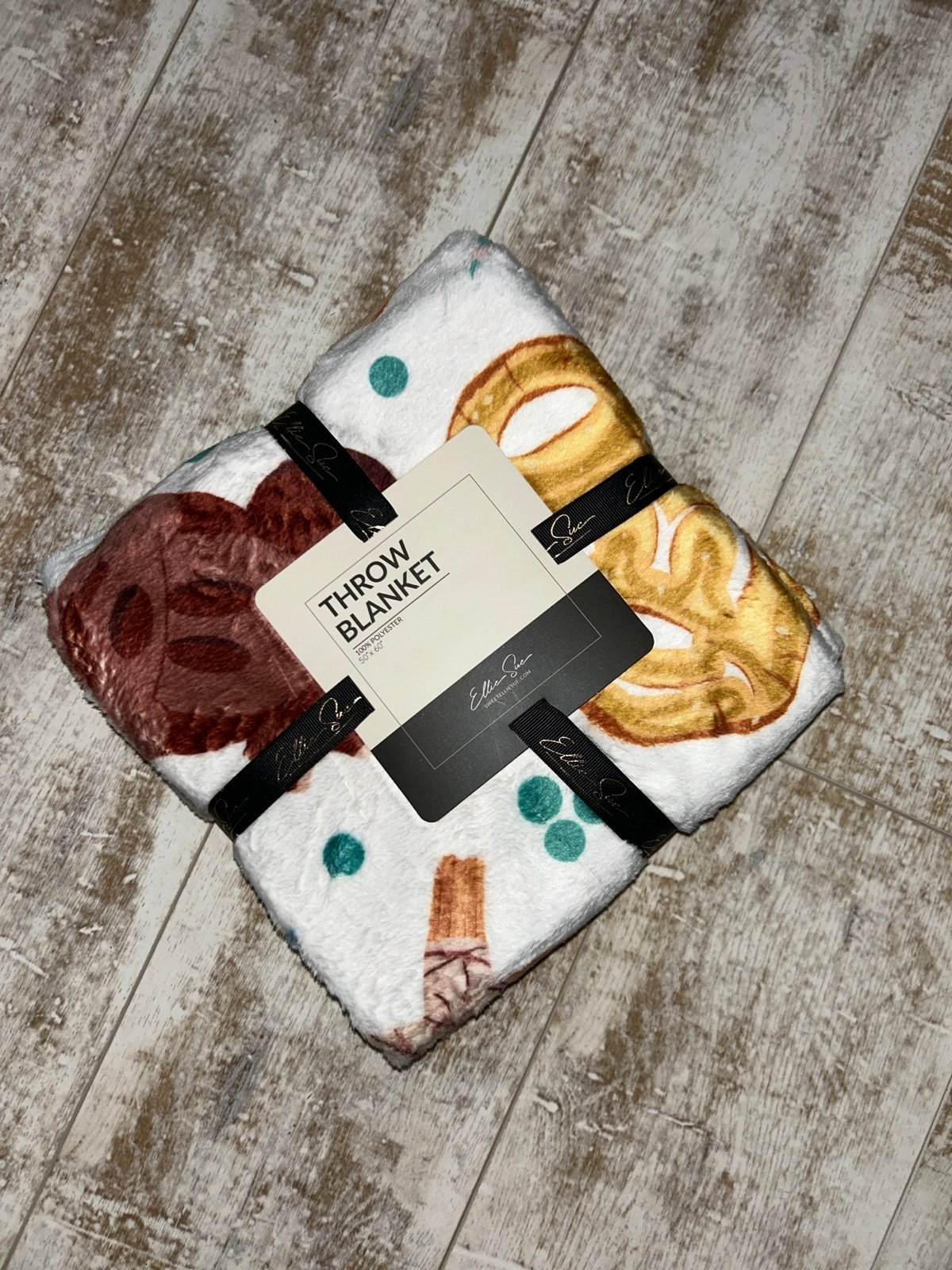 Disney Mickey Snacks and Dessert Throw Blanket