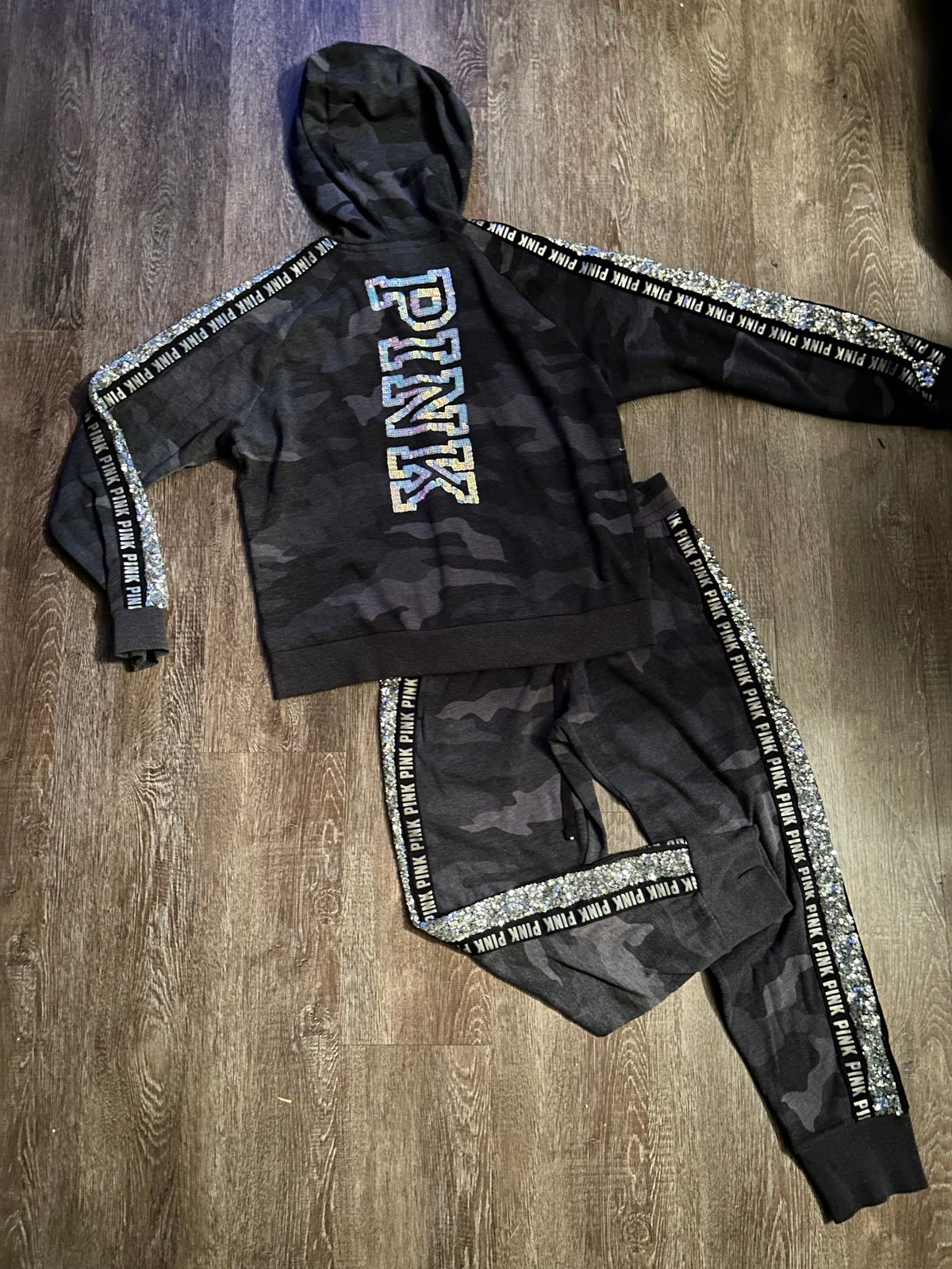 PINK bling camo sweats RARE HTF