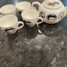 Rare Betty Boop Tea 4 U set
