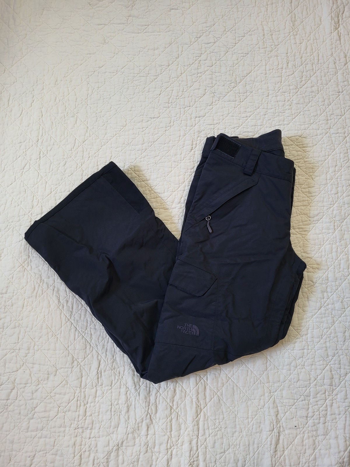 The North Face Women’s Freedom Insulated Snow Ski Pants M in Navy Blue