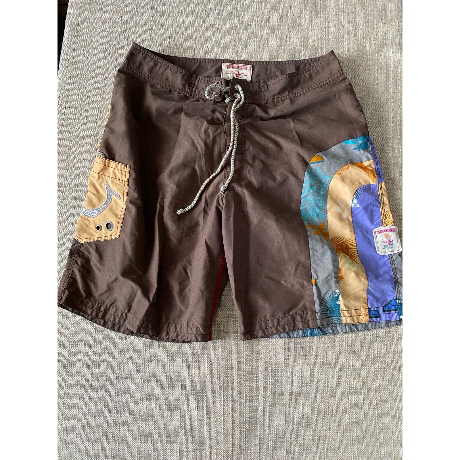 TRUE RELIGION Men's Swim Trunks Board Surf Shorts XL