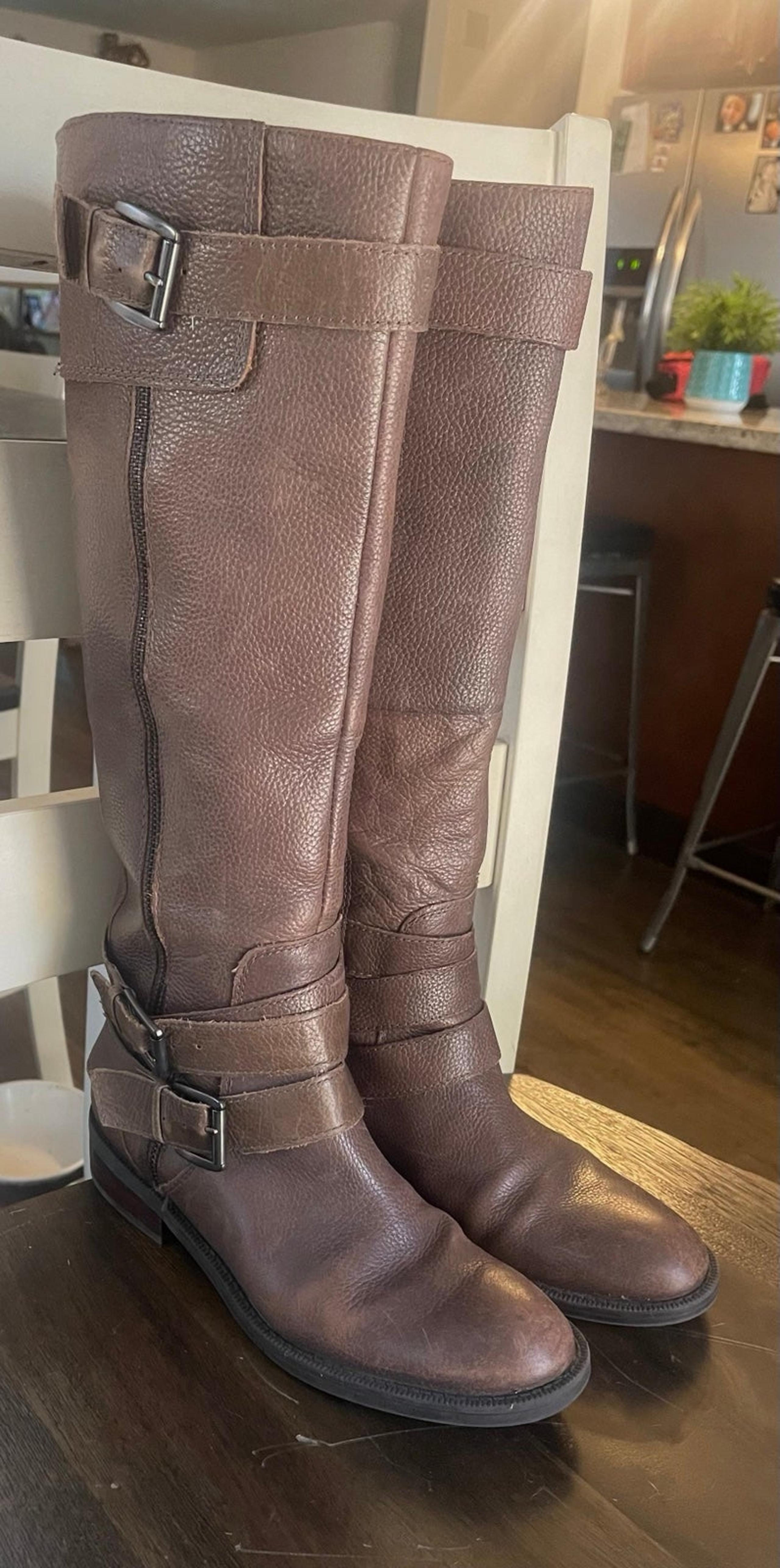 Enzo Angiolini Women's Size 7.5M Saylem Brown Leather Zip Knee High Riding Boots