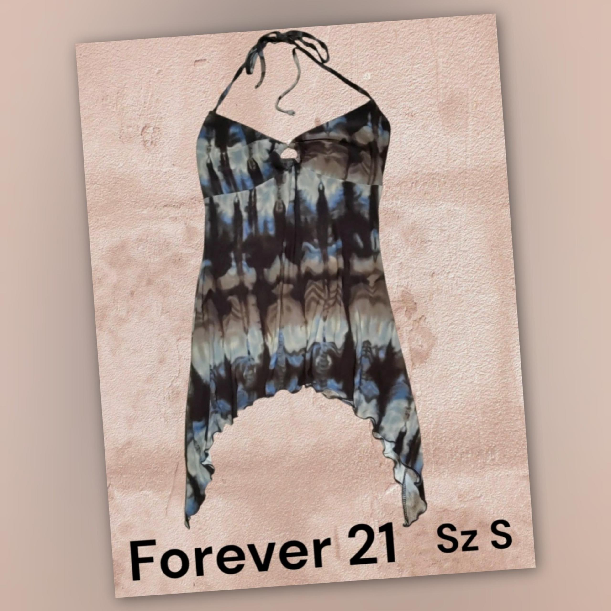 Forever 21 sleeveless halter style top, sz S, small