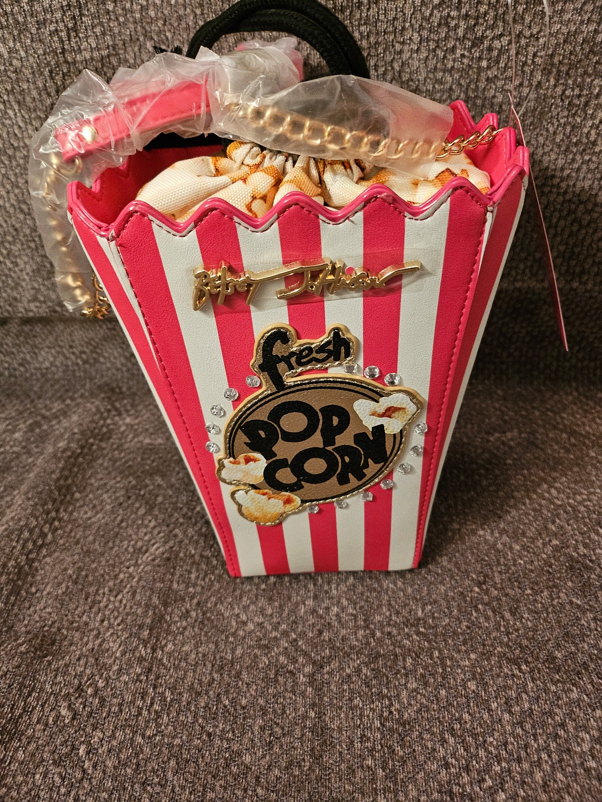Betsey Johnson kitsch popcorn crossbody bag