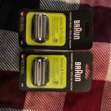 Braun razor
