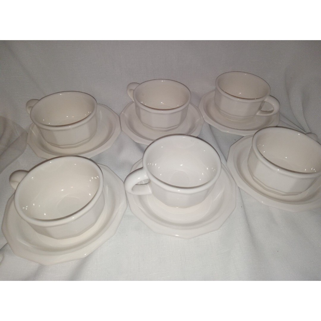 EUC Set of 6 Pfaltzgraff Heritage White Coffee / Tea Mugs With Cups Saucers