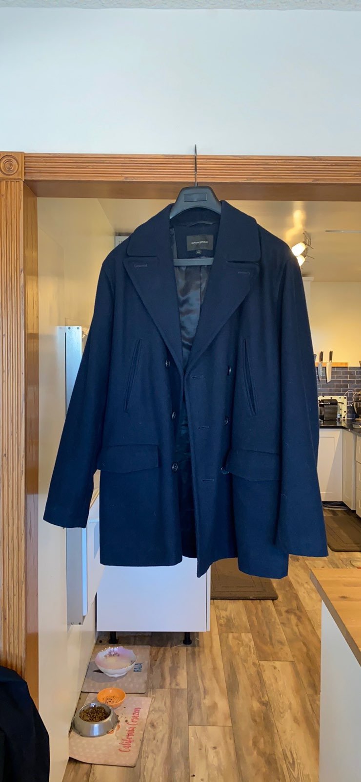 Men's Banana Republic double breadted Co