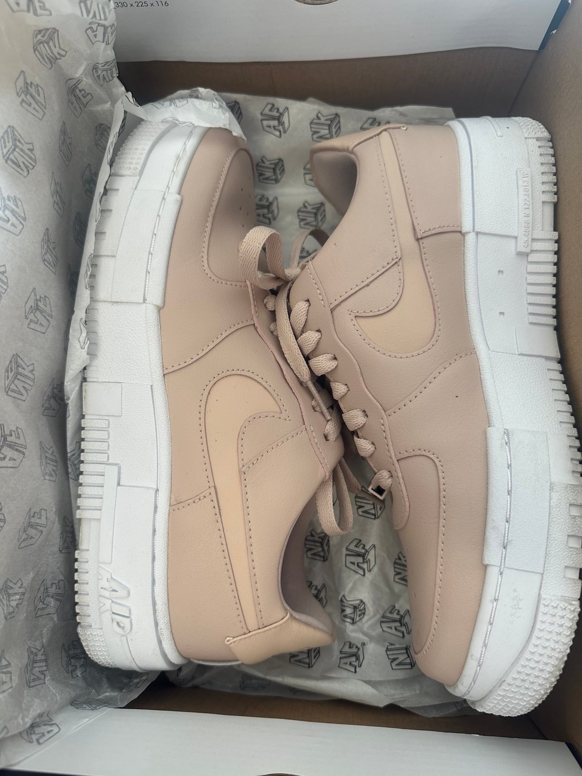 Air Force 1 Pixel