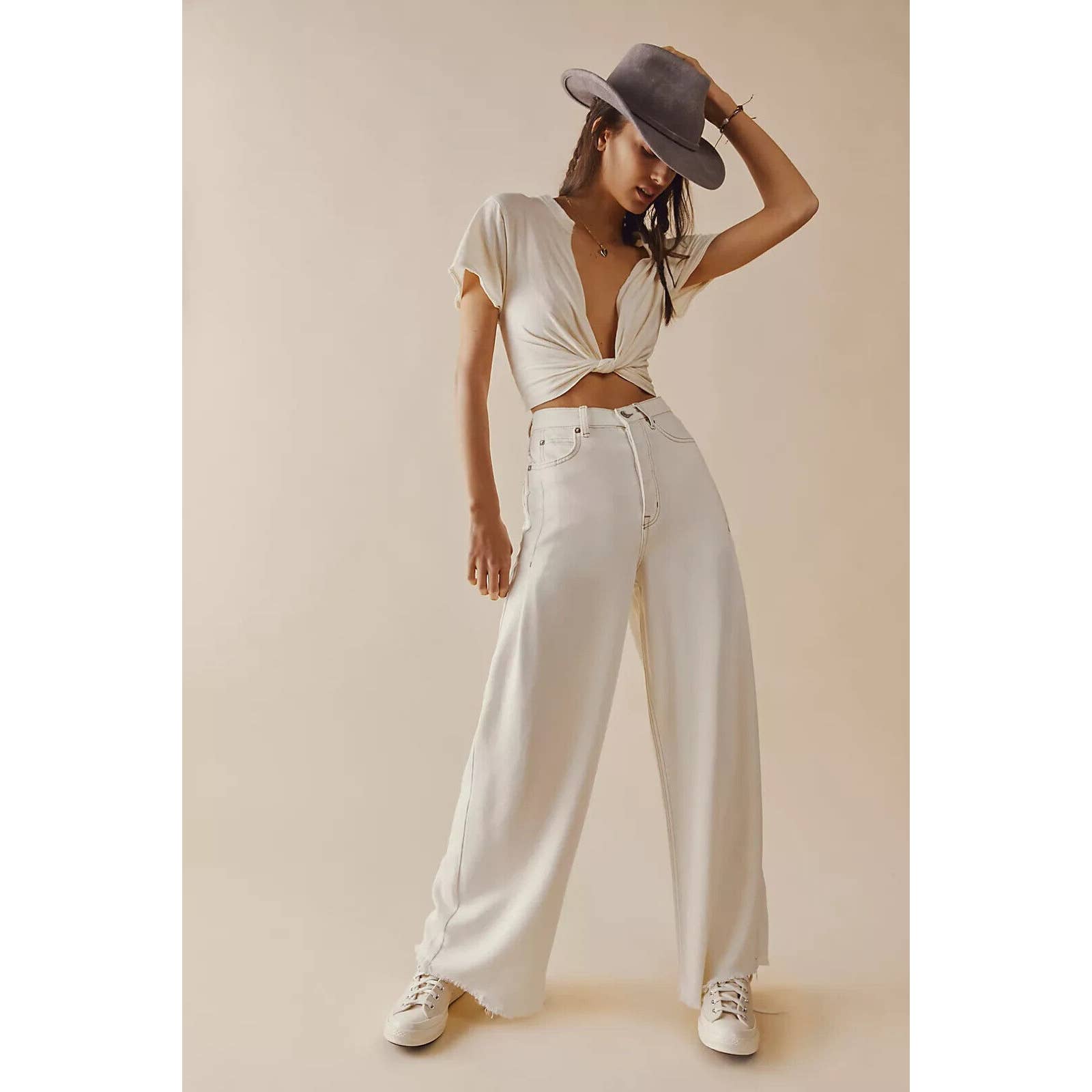 We The Free Mushroom Old West High Rise Ultra Wide Leg Slouchy Jeans Size 31