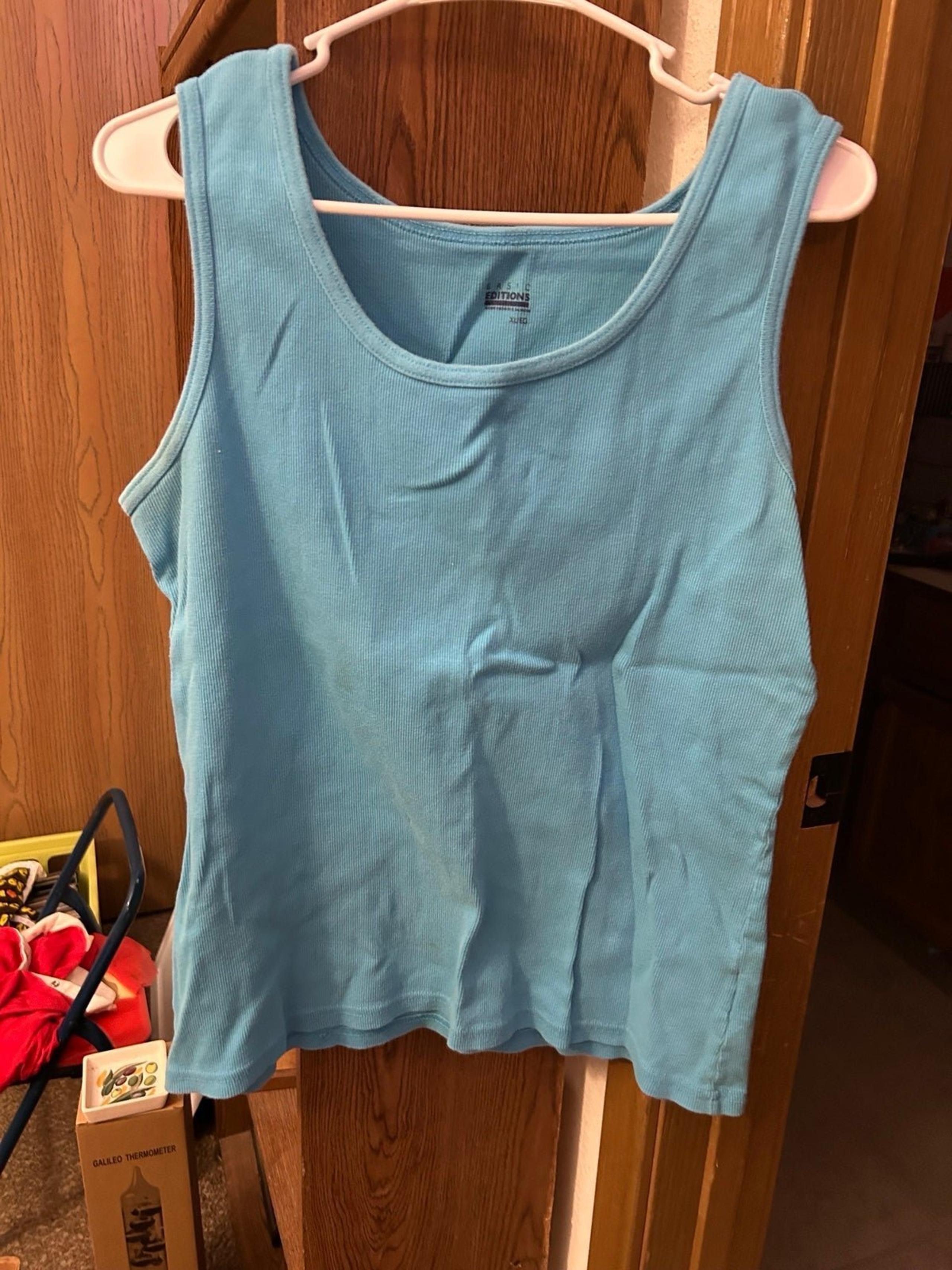 Women’s Basic Editions Teal tank top