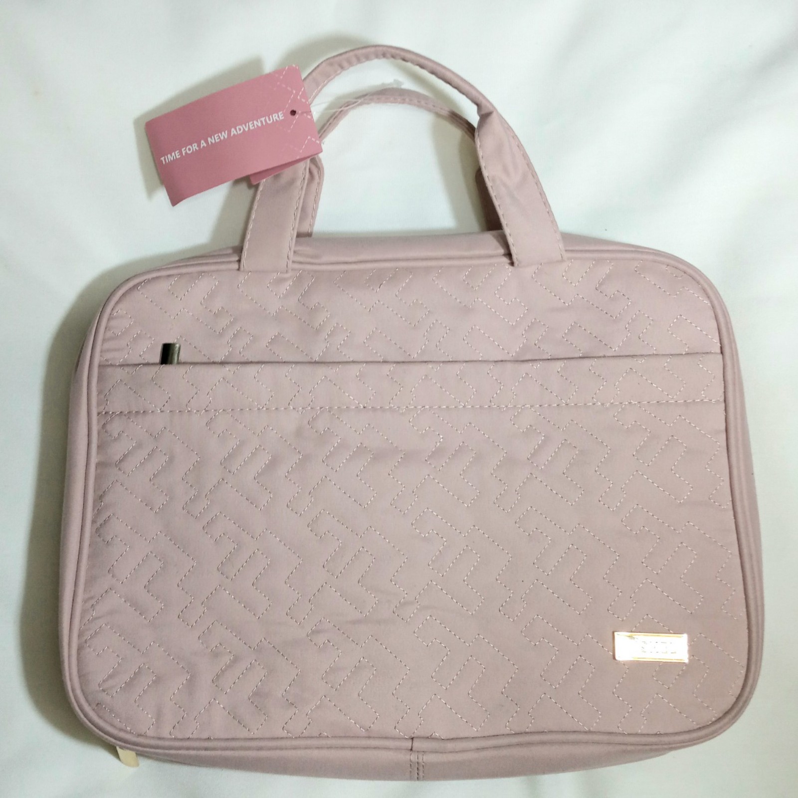 Cutesy Lg. New Rose-colored Women's Travel Hanging Bag/Travel Organizer