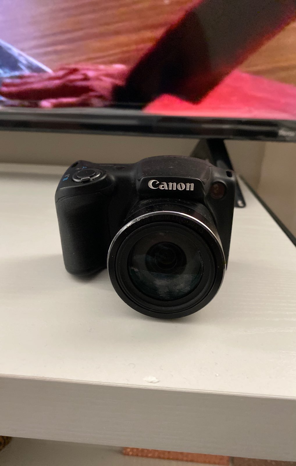 Canon camera XS