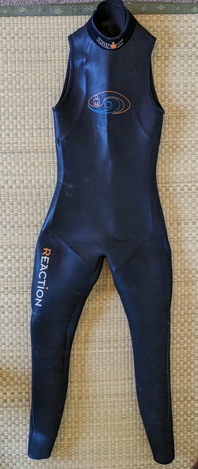 Ironman REACTION Trisuit Sleeveless Wetsuit Triathlon BlueSeventy Size Small